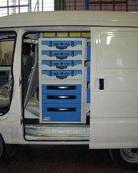 3_Officina mobile su Porter allestito in Svizzera italiana